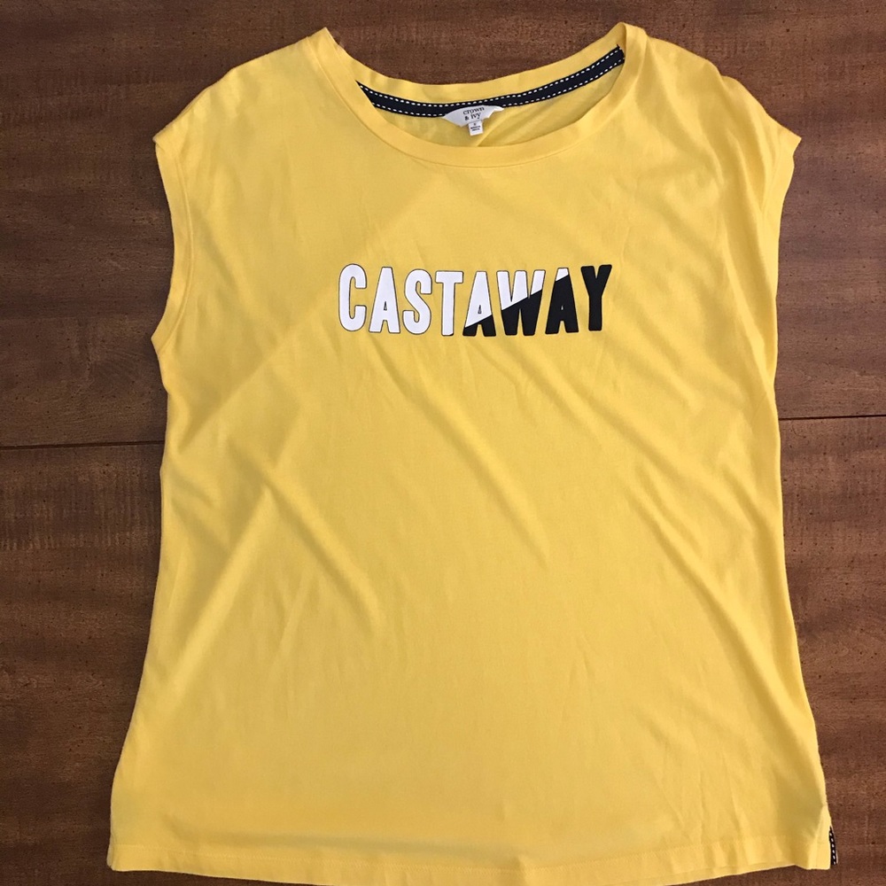 Crown & Ivy Short Sleeve Graphic T-shirt